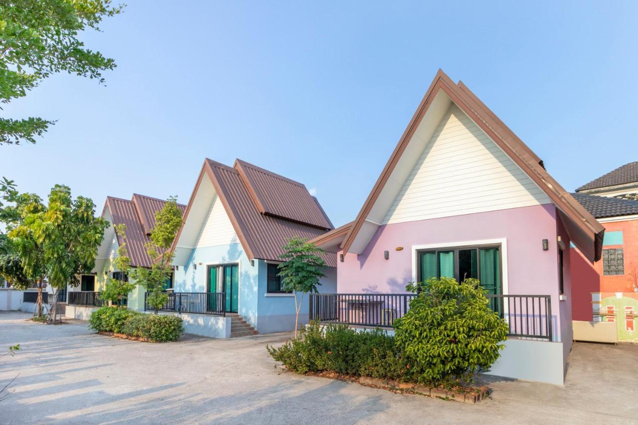 Oyo 798 Reurn Mareena Resort Nakhonratchasima Eksteriør bilde